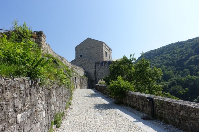 Castello di Ragogna3